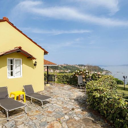 Villa Casa Vieje De Bueu Esterno foto